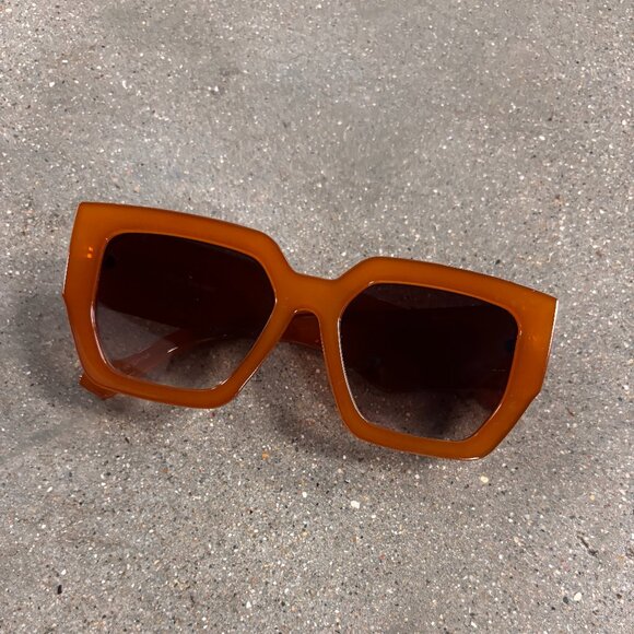 Free People Bel Air Oversized Square Sunglasses - Picture 1 of 4